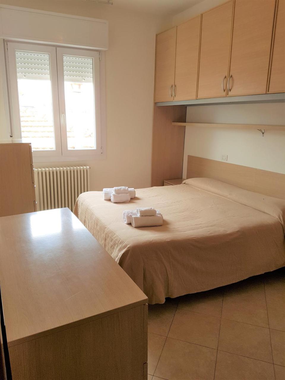 Residence Uno Studio&Suites Rimini Eksteriør billede